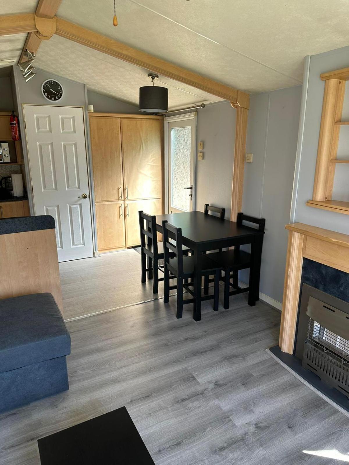 Ruxley Rooms Sidcup Eksteriør billede