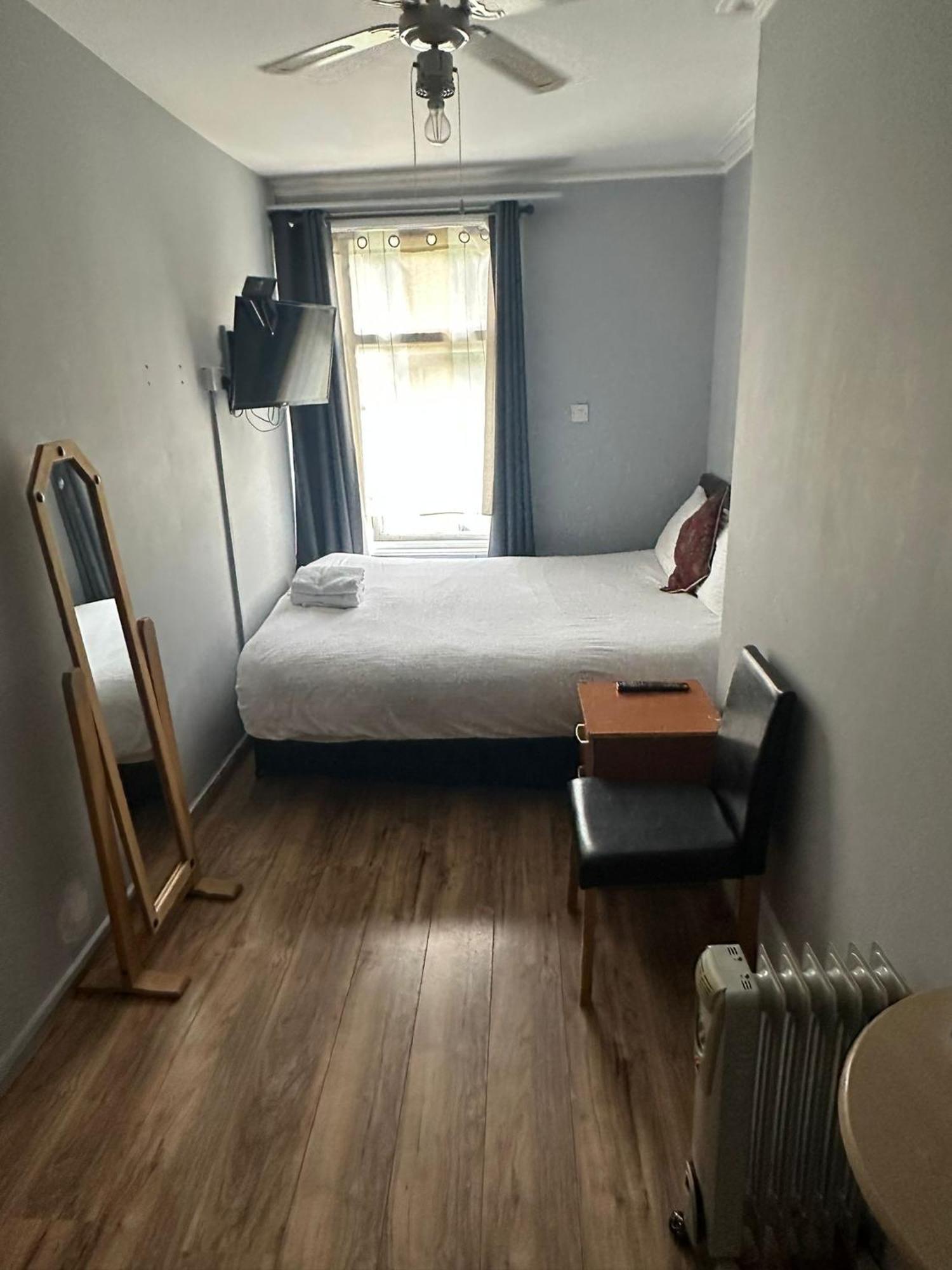 Ruxley Rooms Sidcup Eksteriør billede