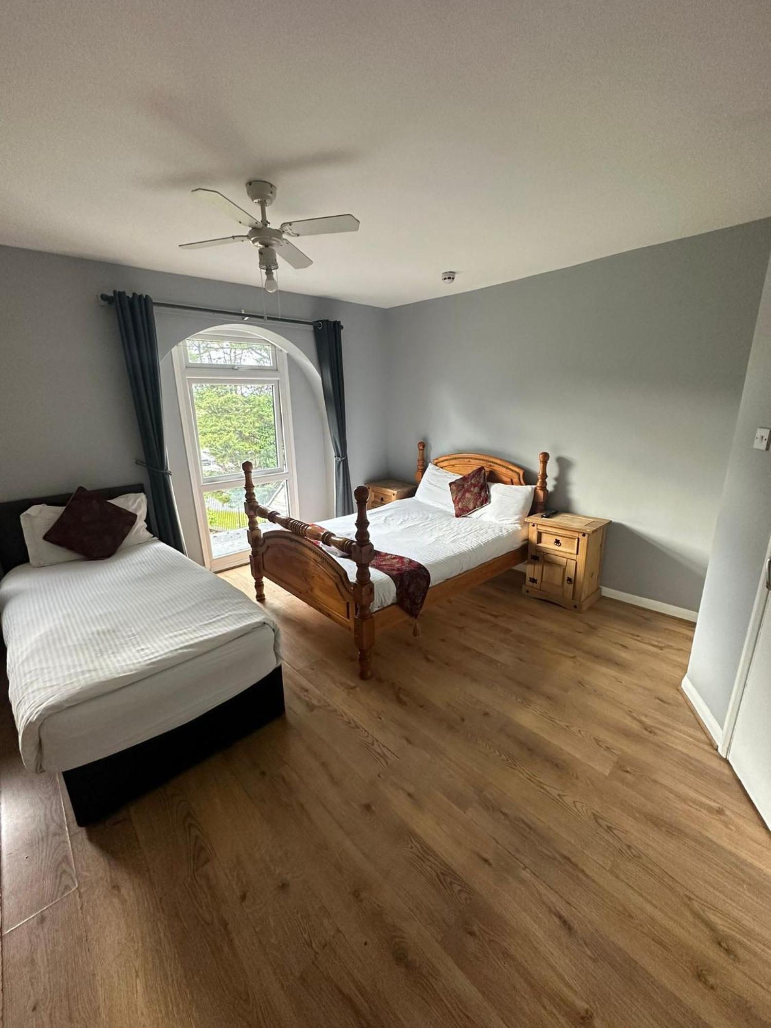 Ruxley Rooms Sidcup Eksteriør billede